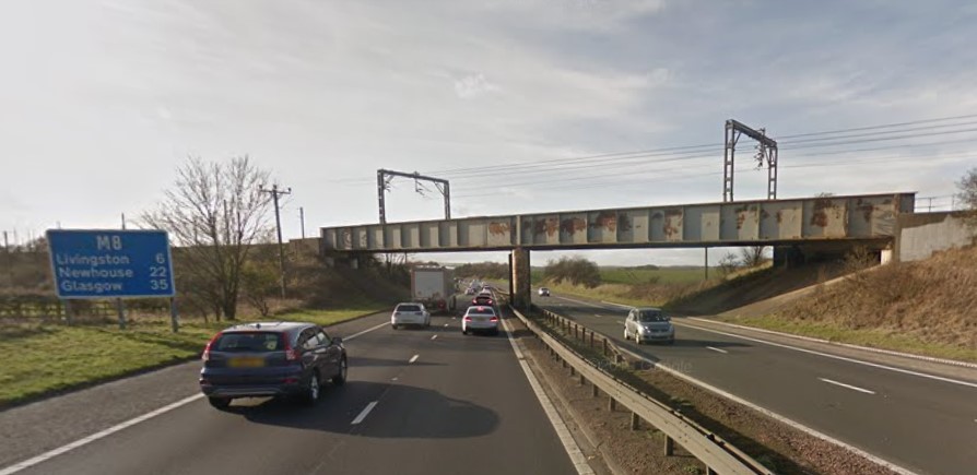 OVERNIGHT CLOSURES OF M8 FOR NETWORK RAIL BRIDGE INSPECTION