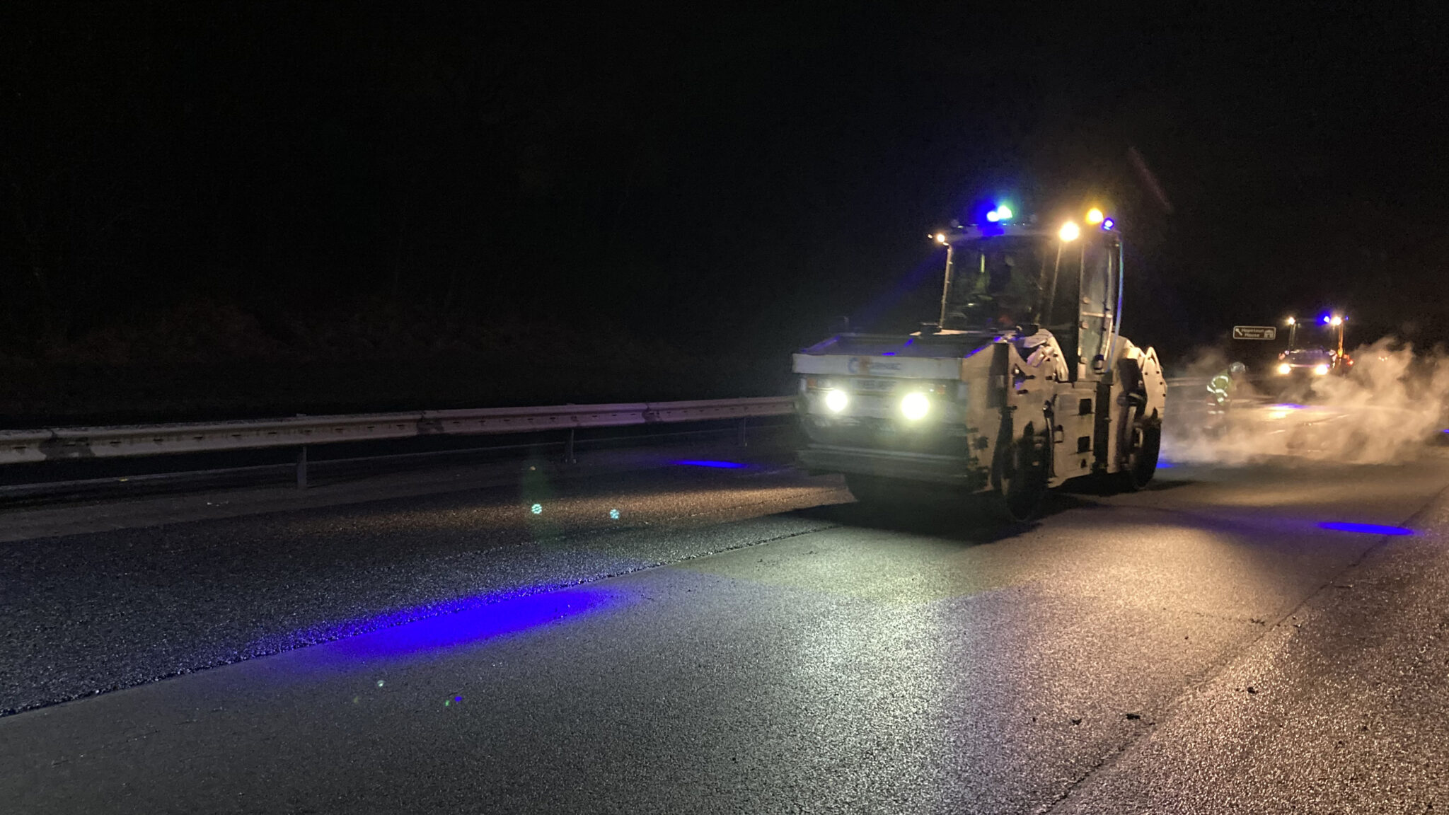 RESURFACING THE EASTBOUND M8, JUNCTION 3A OFF-SLIP