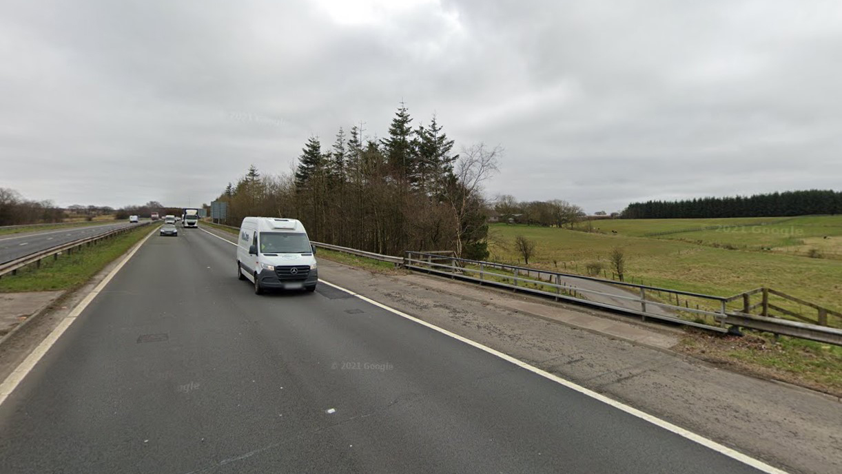  M8 LONGACRE BRIDGE BARRIER AND PARAPET WORKS