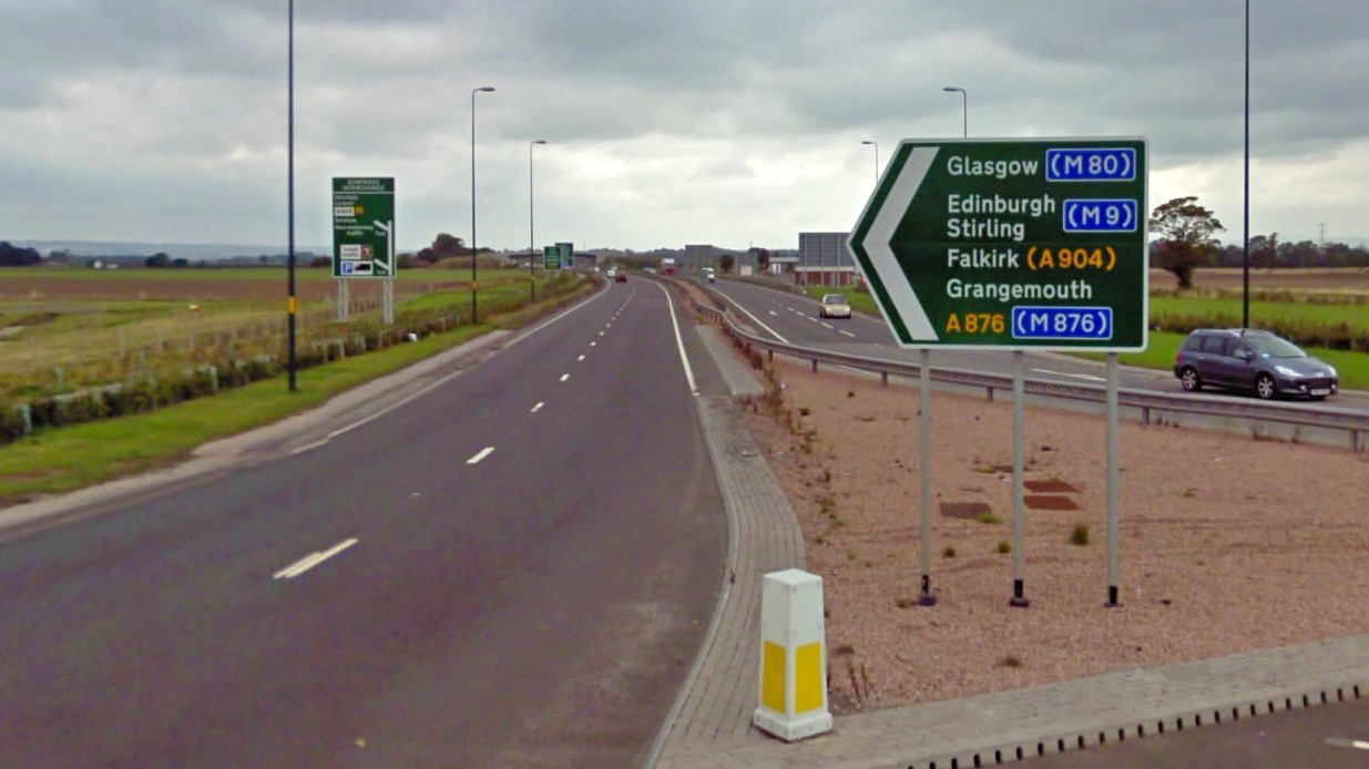 RESURFACING THE WESTBOUND A876 FROM HIGGINS NEUK