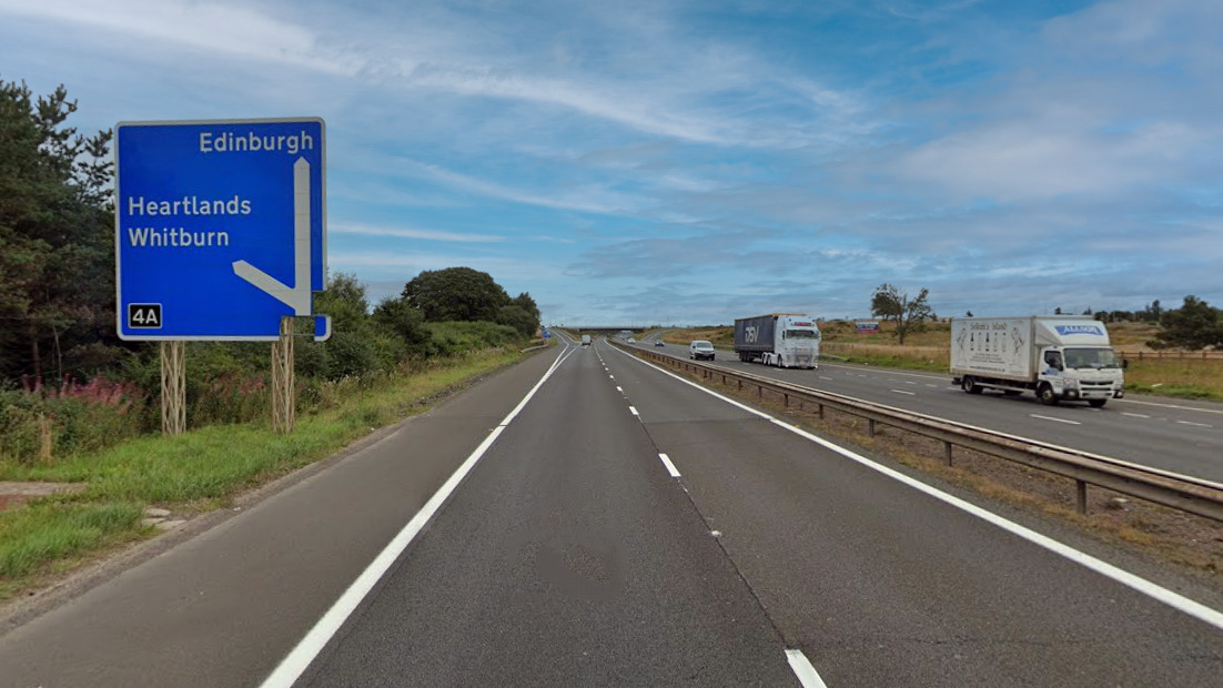 RESURFACING THE M8 EASTBOUND PRIOR TO JUNCTION 4A