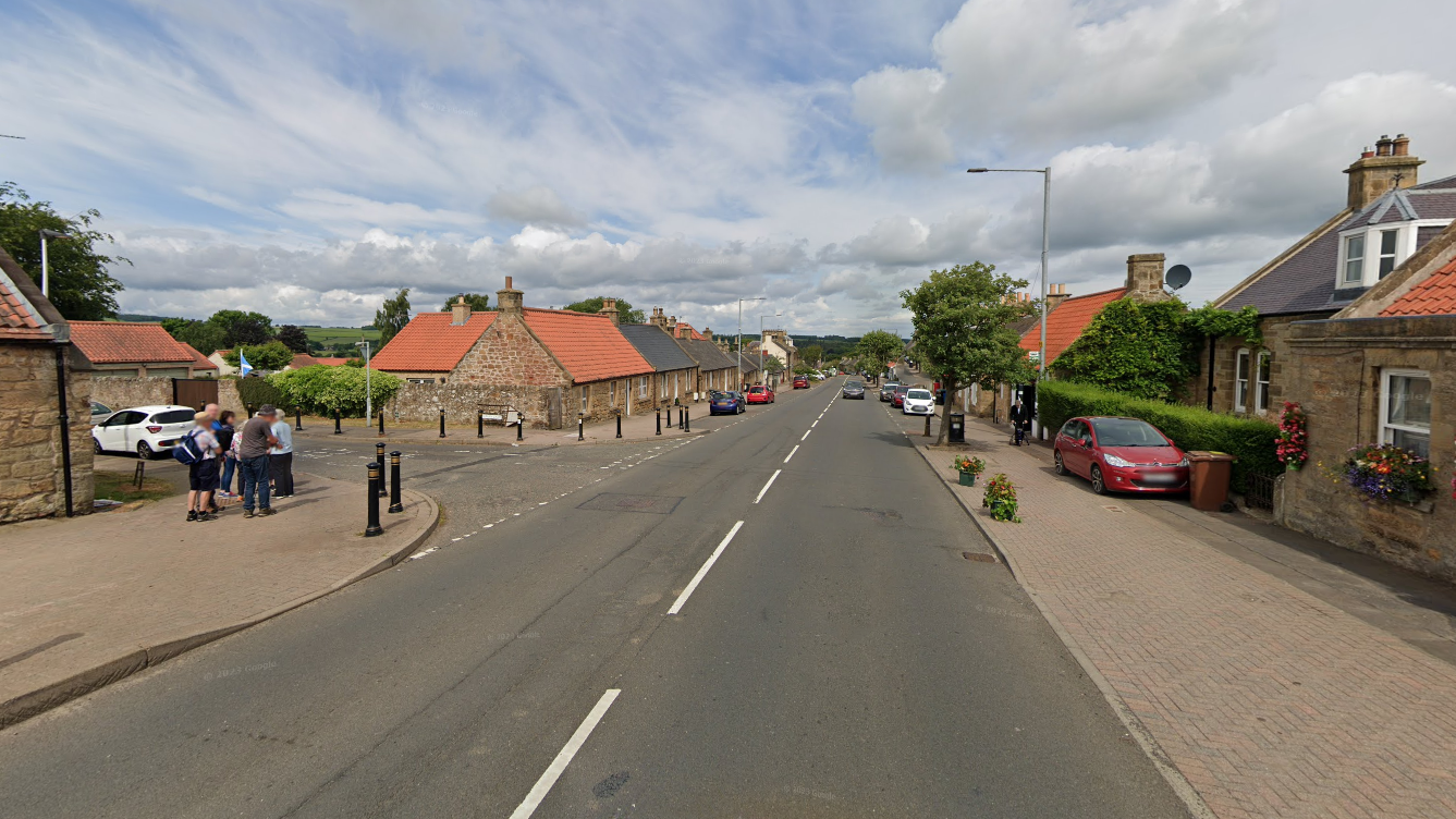 A68 RESURFACING IN PATHHEAD