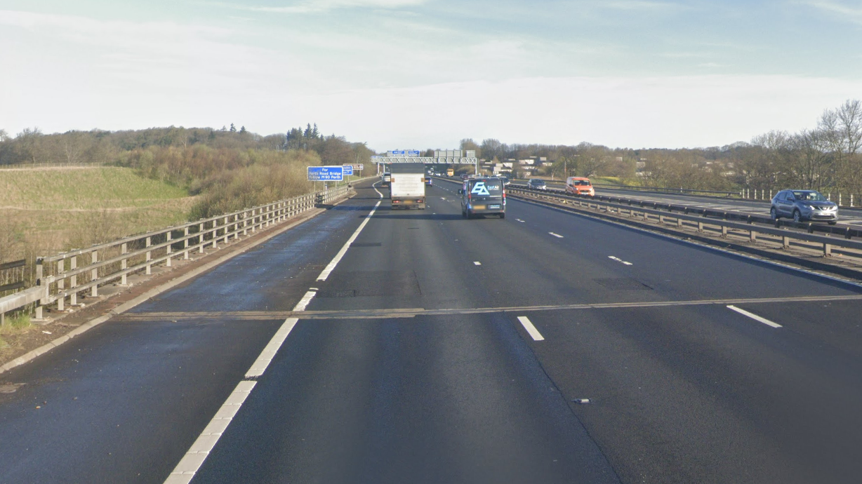 RESURFACING THE M9 NORTHBOUND RIVER ALMOND BRIDGE