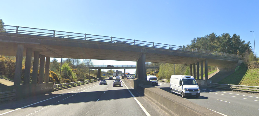 STRUCTURAL INSPECTIONS ON FOOTBRIDGES OVER M80