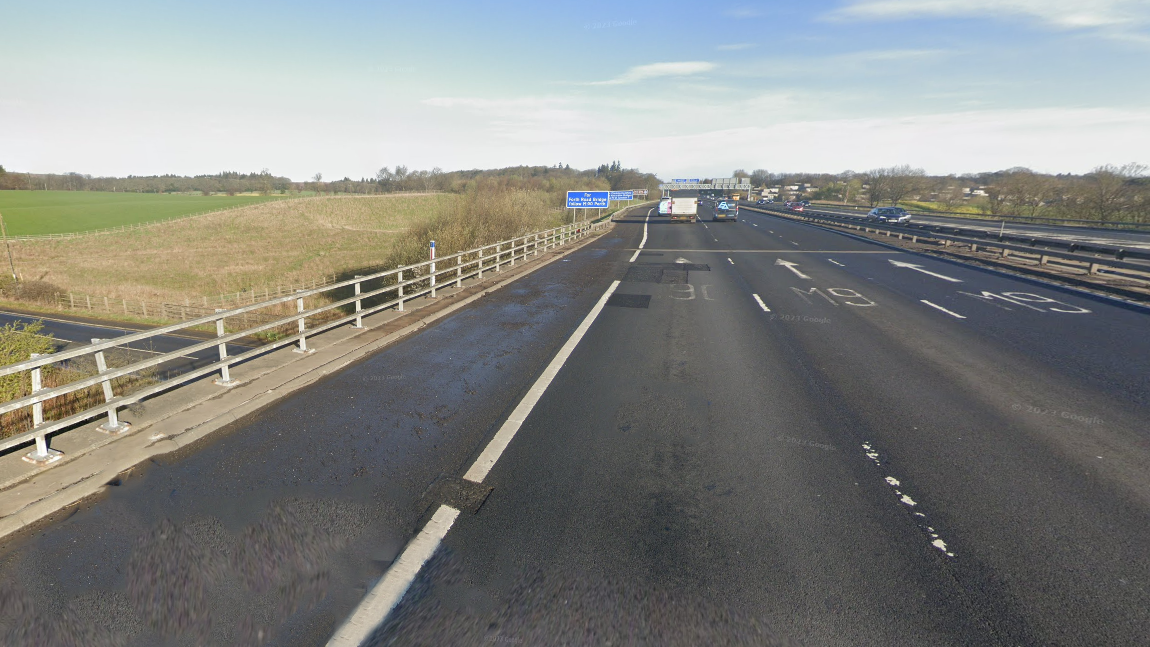 BRIDGE WORKS ON NORTHBOUND APPROACH TO M9 JUNCTION 1A