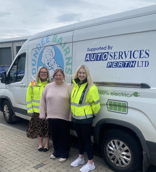 BEAR SCOTLAND DONATES TO DUNDEE BAIRNS